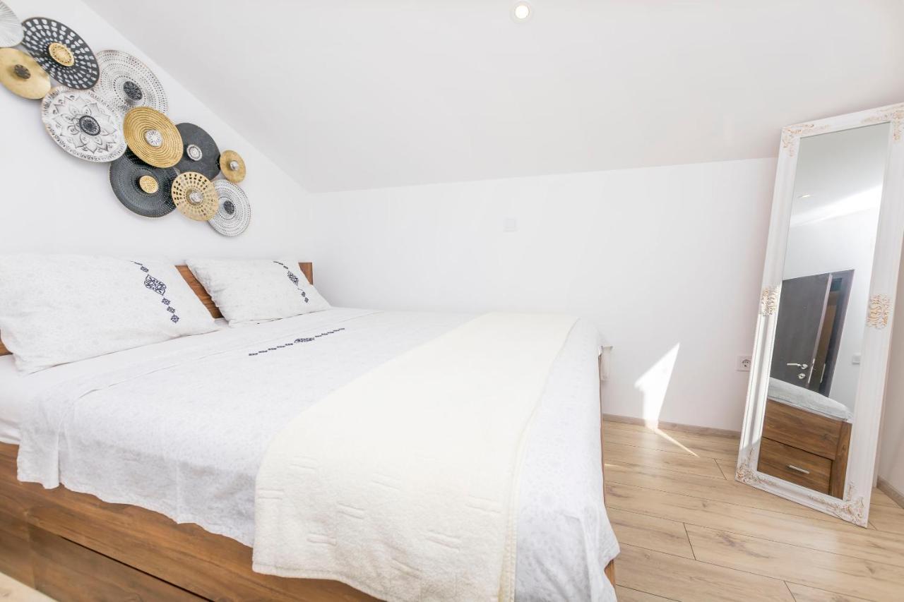 Apartments Visnja Rogoznica  Zewnętrze zdjęcie