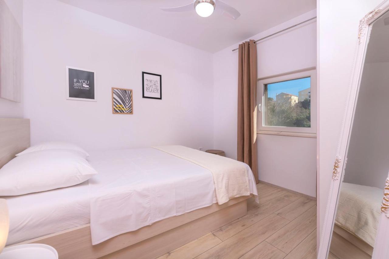 Apartments Visnja Rogoznica  Zewnętrze zdjęcie