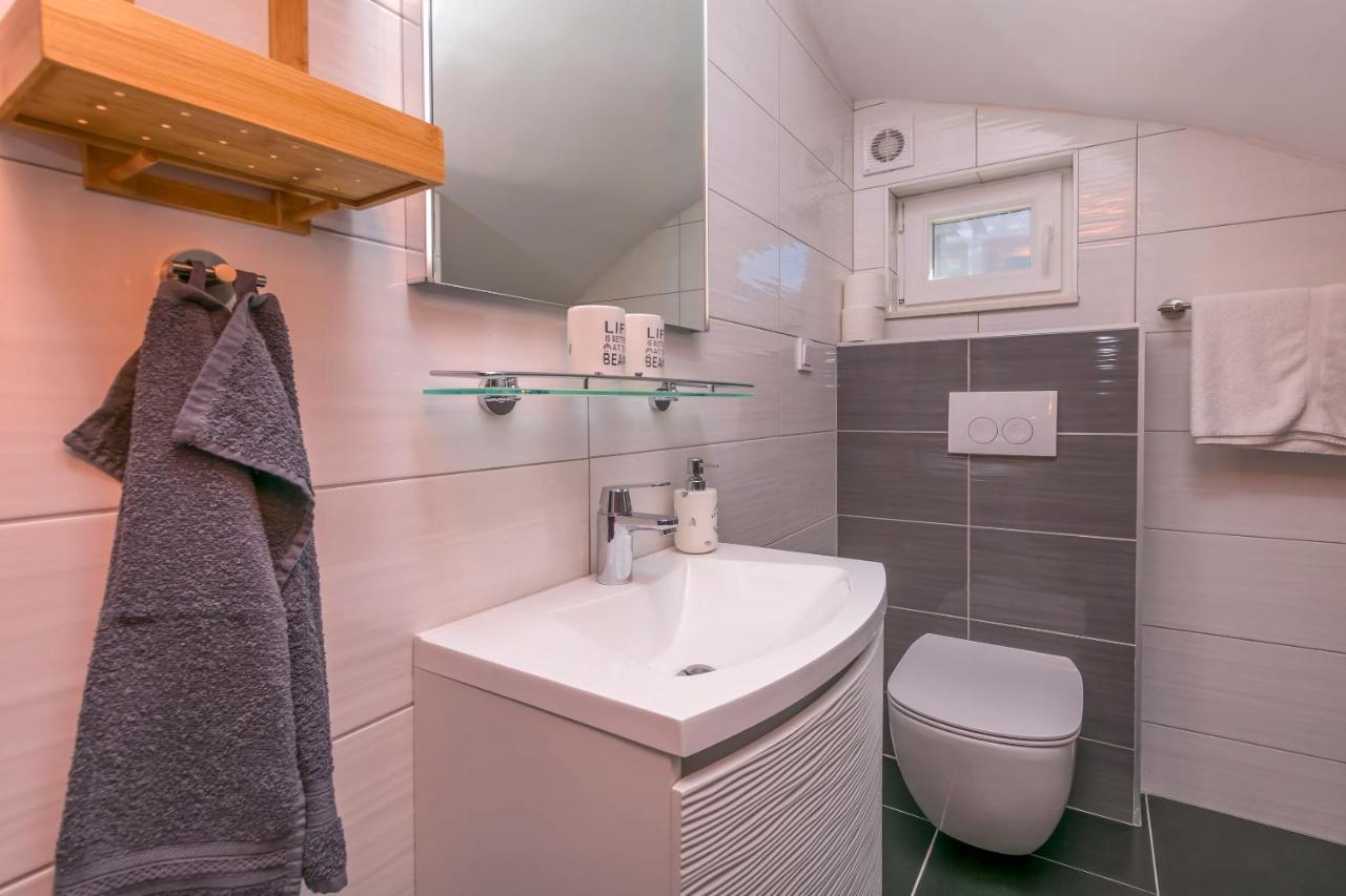 Apartments Visnja Rogoznica  Zewnętrze zdjęcie